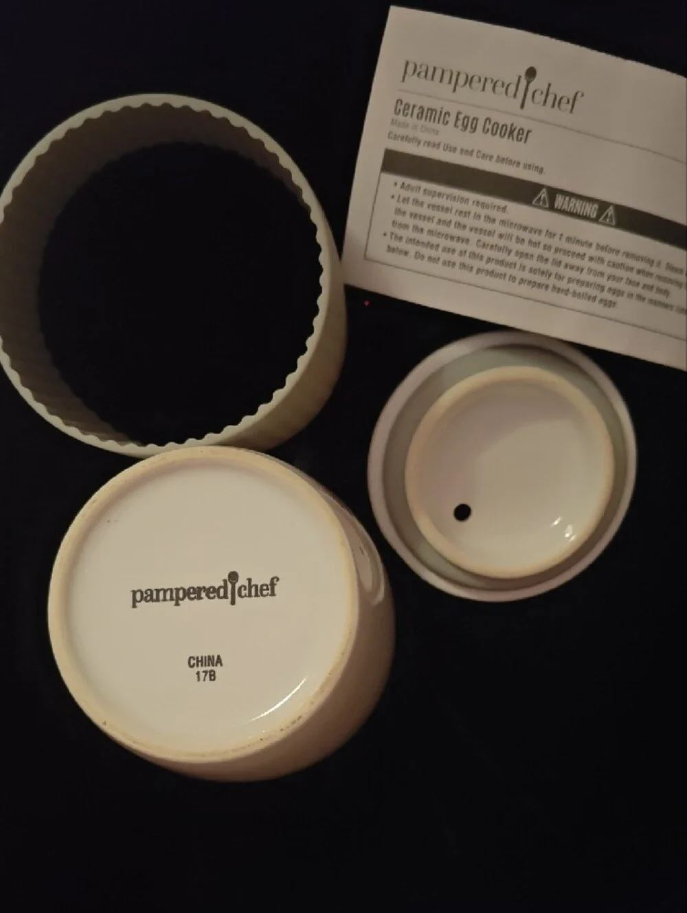 Pampered Chef Set: Ceramic Egg Cooker And Crinkle Cutter With Blade Guard